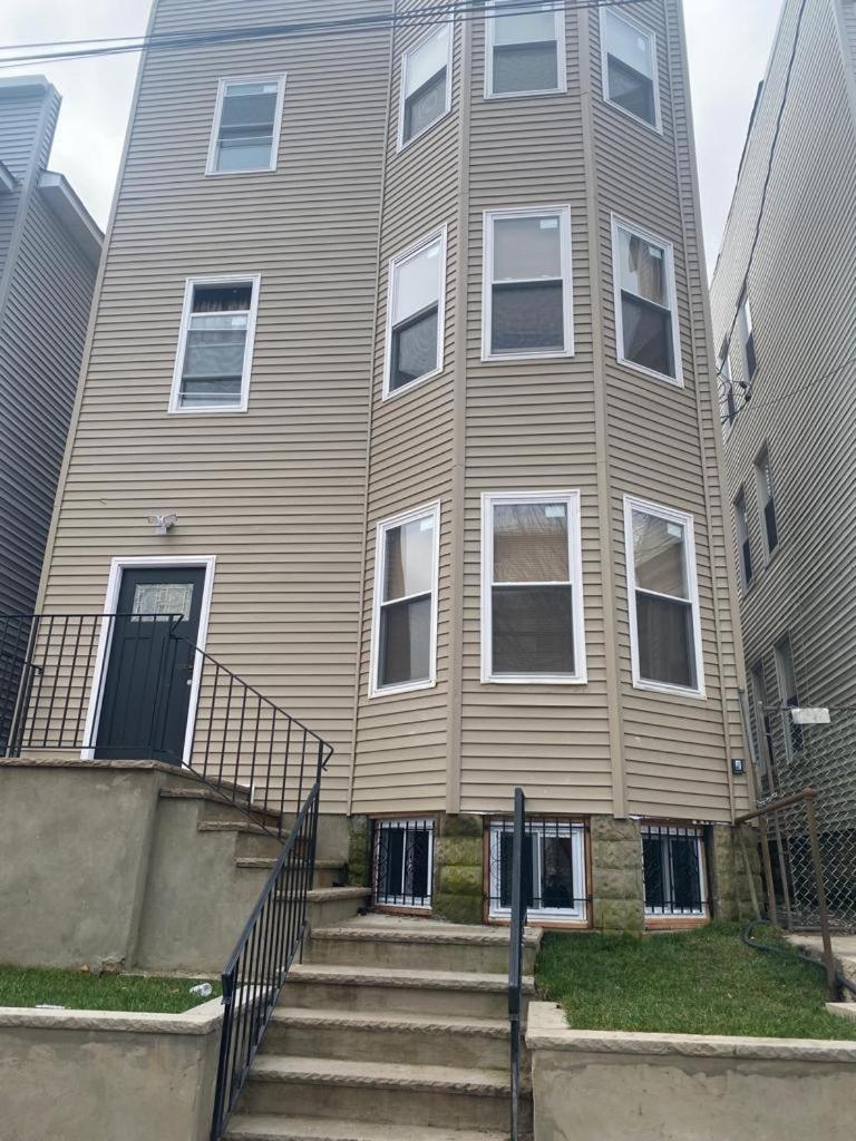 Stylish Room 8Mins To Newark Airport Exterior photo