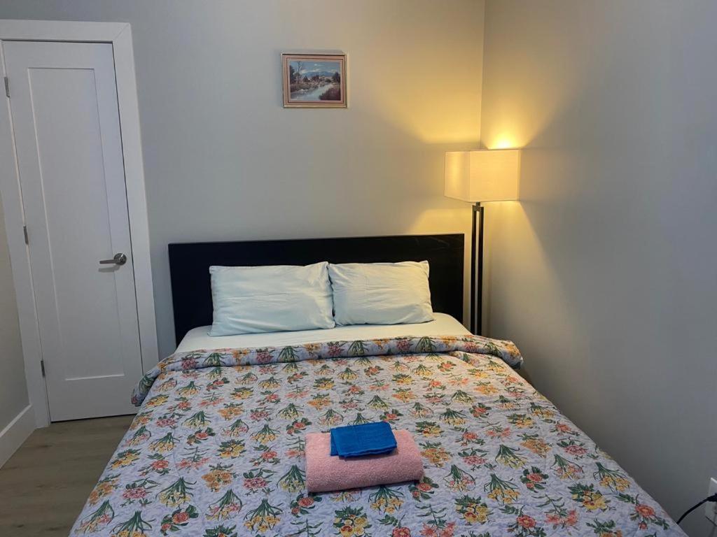 Stylish Room 8Mins To Newark Airport Exterior photo